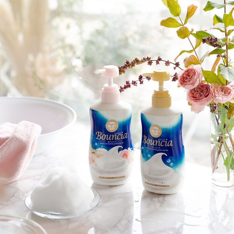 COW Bouncia Premium Body Soap/COW Bouncia牛乳极绵密泡泡保湿沐浴露 玫瑰花香500ml